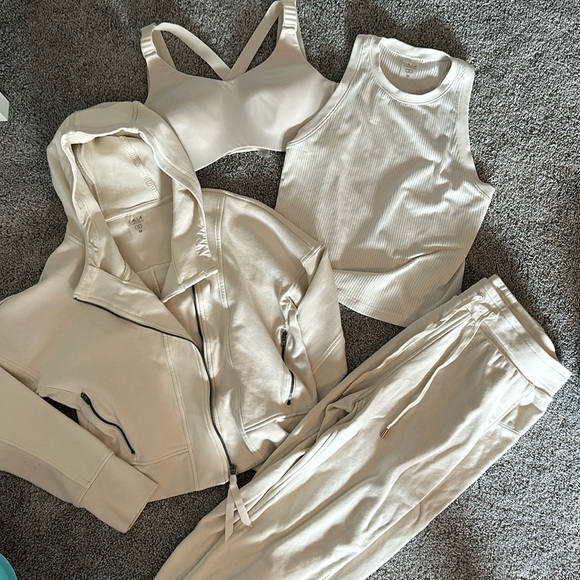 Calia matching athleisure set size medium - WORN ONCE! - Picture 1 of 2